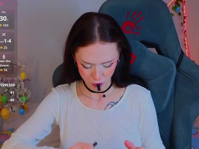 adet1a's BongaCams show and profile