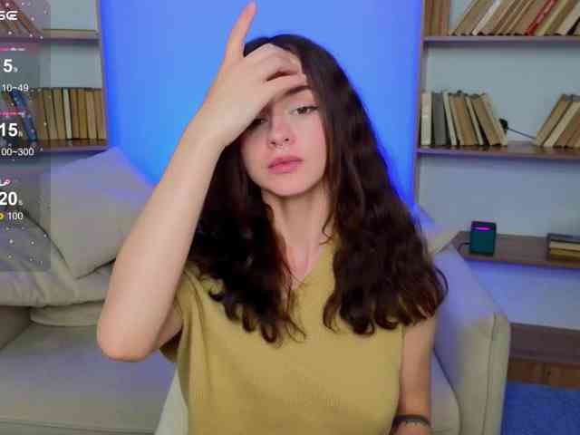Модель: Adetta