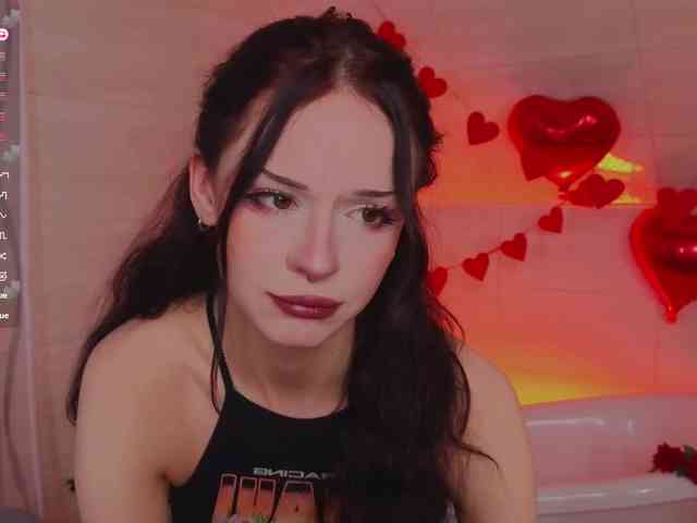 adet1a Live Webcam on BongaCams