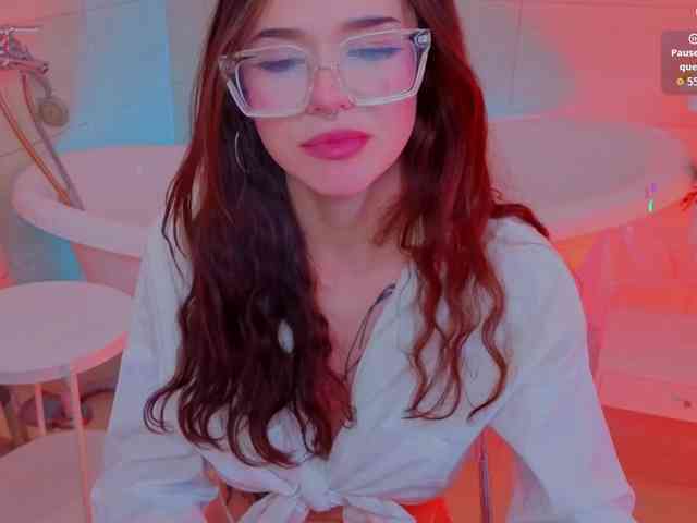 adet1a Live Webcam on BongaCams