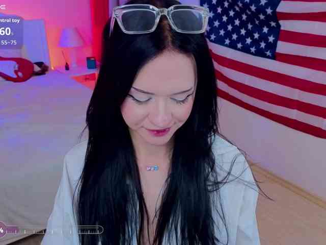 adet1a Live Webcam on BongaCams