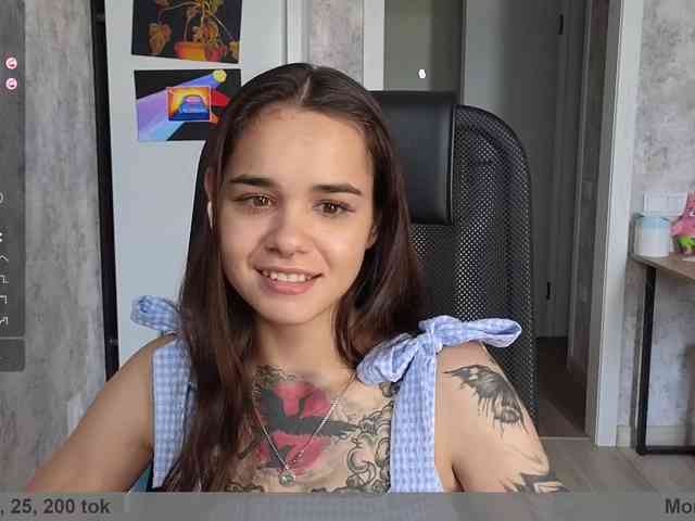LollyMille webcam