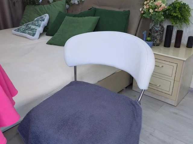 Baby-Mary's BongaCams show and profile