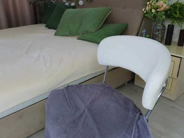 Baby-Mary's BongaCams show and profile