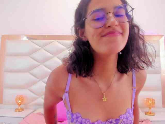 emilybaez webcam
