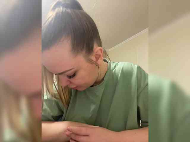 Gabby-Anastasia webcam