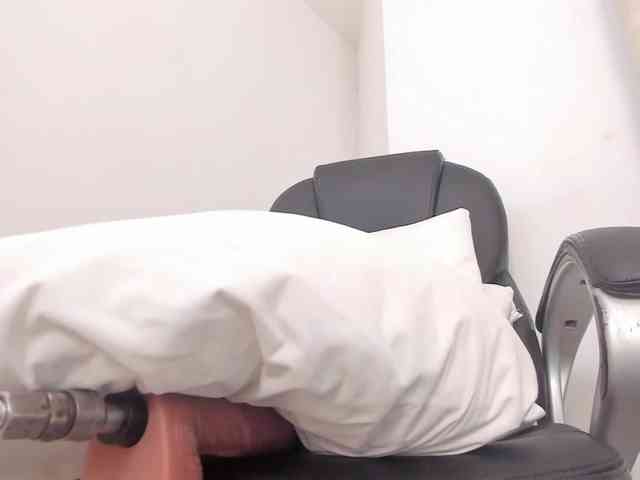 amber-yours webcam
