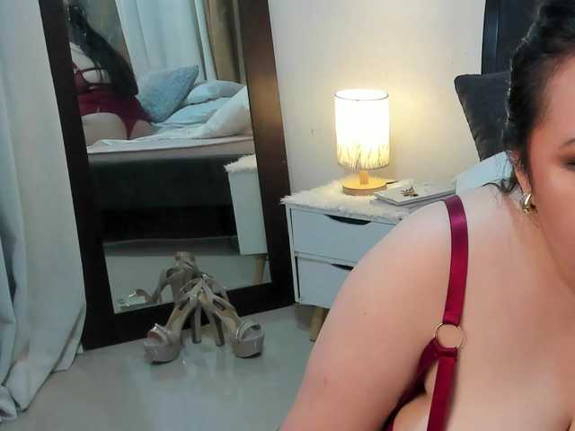 MiaOliviaHermosa's BongaCams show and profile