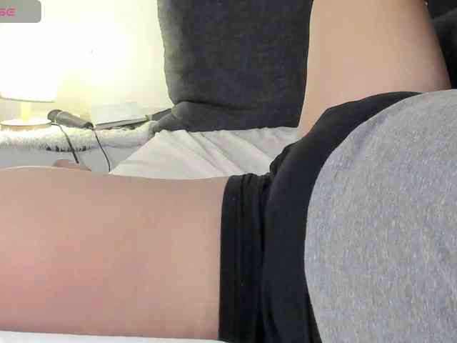 MiaOliviaHermosa webcam