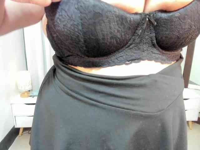 MiaOliviaHermosa webcam