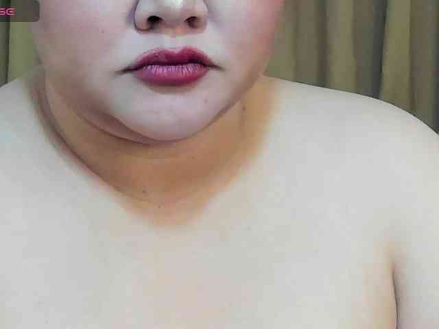 MiaOliviaHermosa webcam