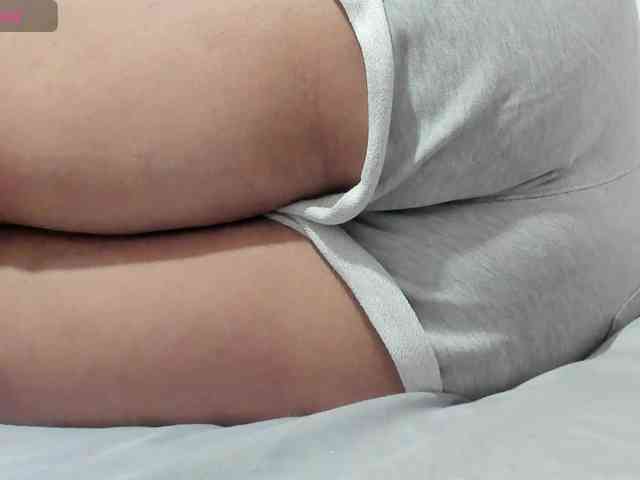 MiaOliviaHermosa webcam