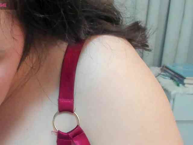 MiaOliviaHermosa webcam