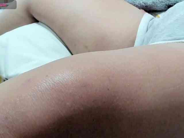 MiaOliviaHermosa webcam