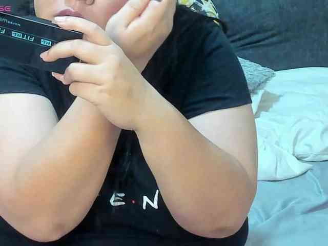 MiaOliviaHermosa webcam