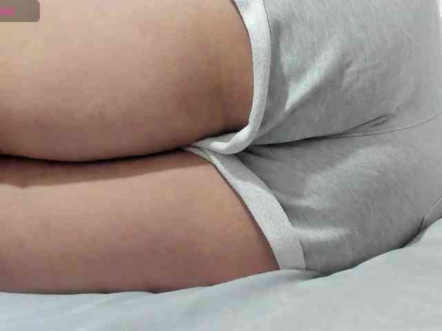 MiaOliviaHermosa webcam