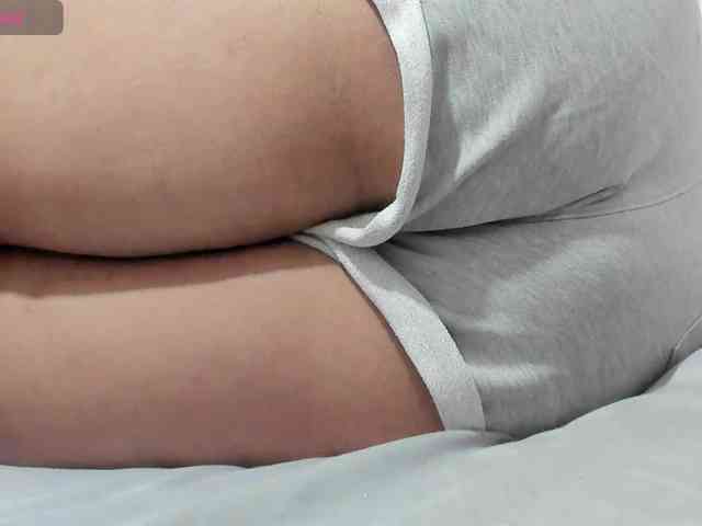 MiaOliviaHermosa Live Webcam on BongaCams