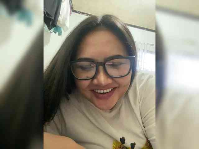 MiaOliviaHermosa webcam