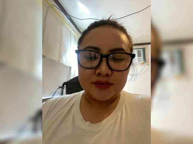 MiaOliviaHermosa webcam