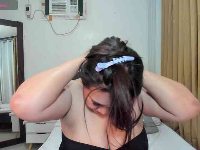 MiaOliviaHermosa MiaOliviaHermosa