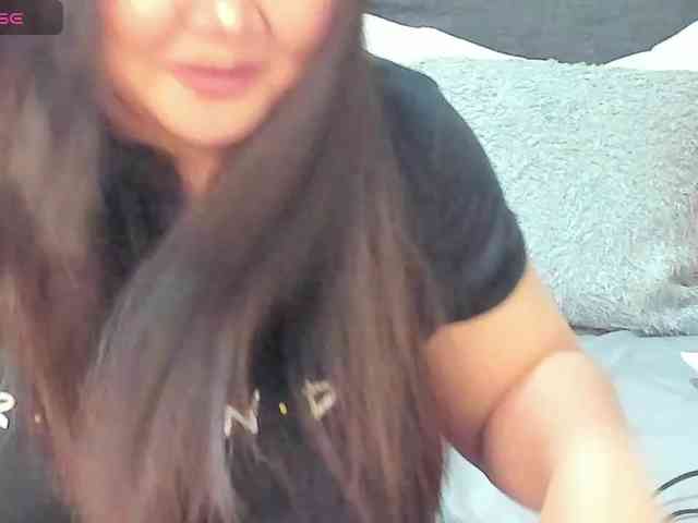 MiaOliviaHermosa webcam