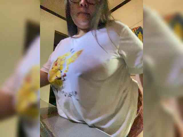 MiaOliviaHermosa webcam