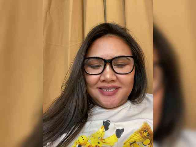 MiaOliviaHermosa webcam