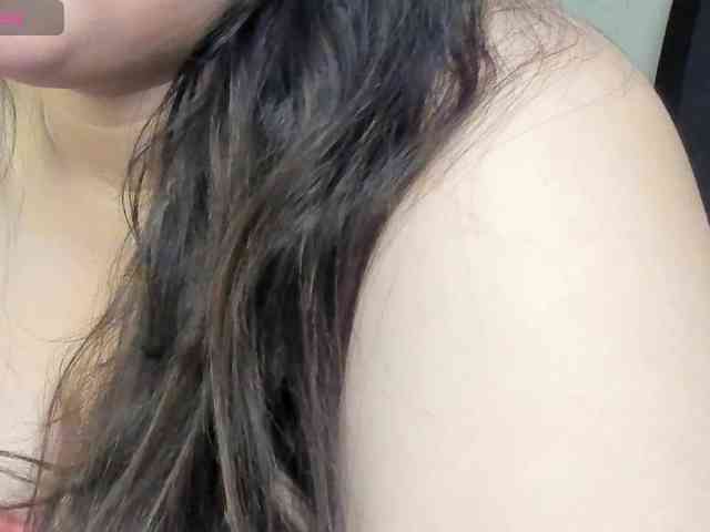 MiaOliviaHermosa webcam