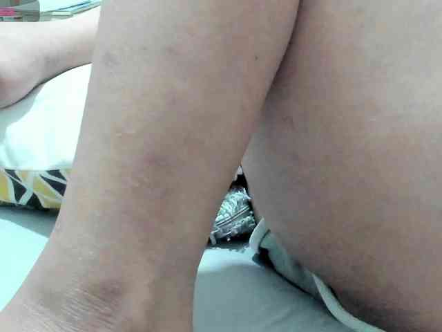 MiaOliviaHermosa webcam