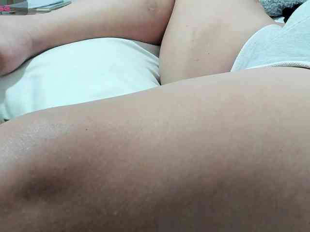 MiaOliviaHermosa webcam