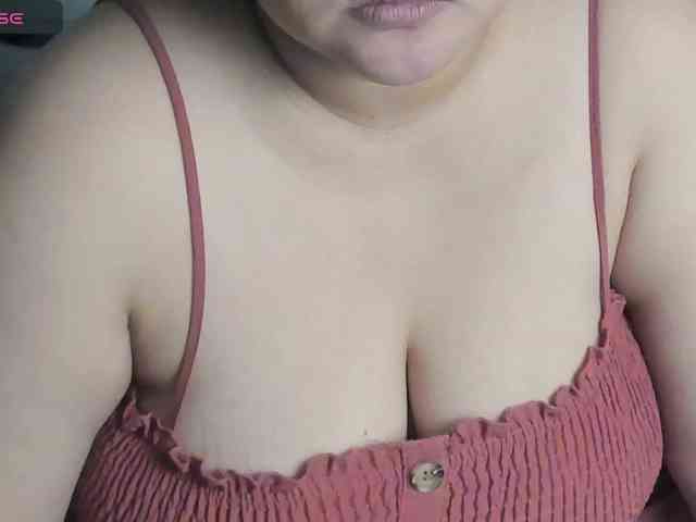 MiaOliviaHermosa webcam