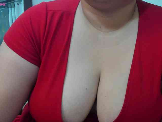 MiaOliviaHermosa webcam