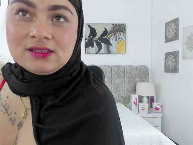azaharaa webcam