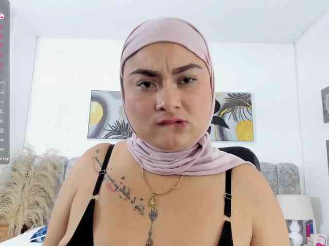 azaharaa webcam
