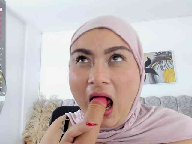 azaharaa webcam