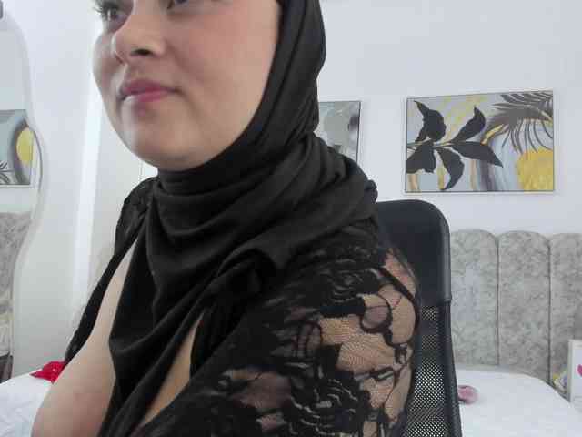 azaharaa webcam