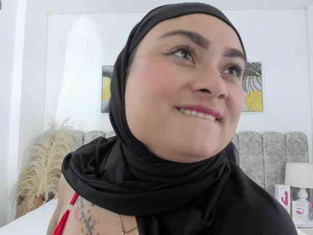 azaharaa webcam