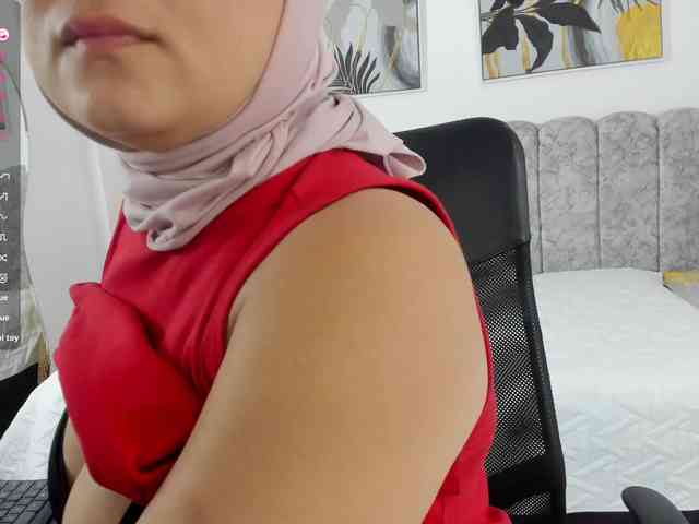 azaharaa webcam