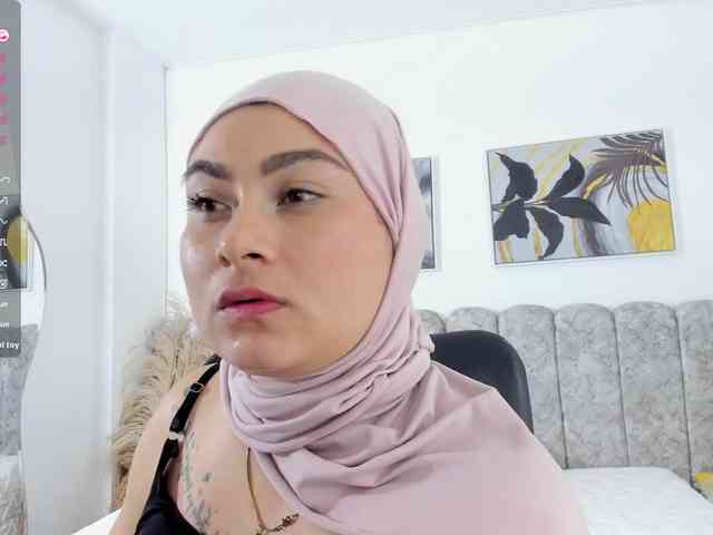 azaharaa webcam