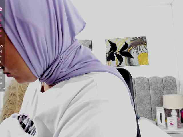 azaharaa webcam