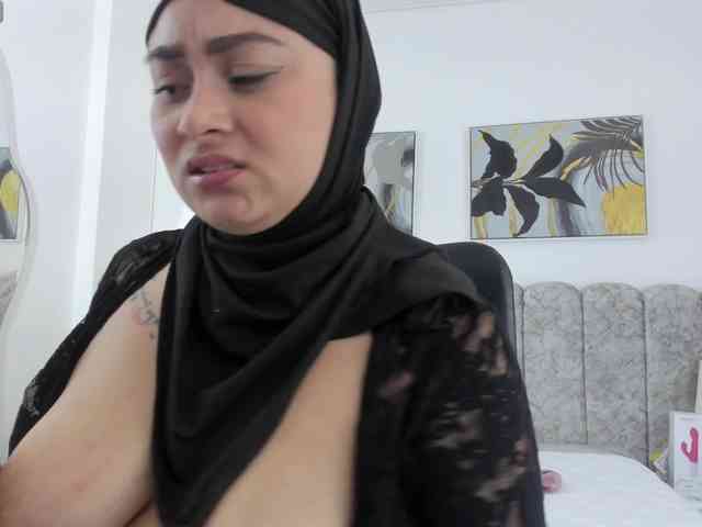 azaharaa webcam