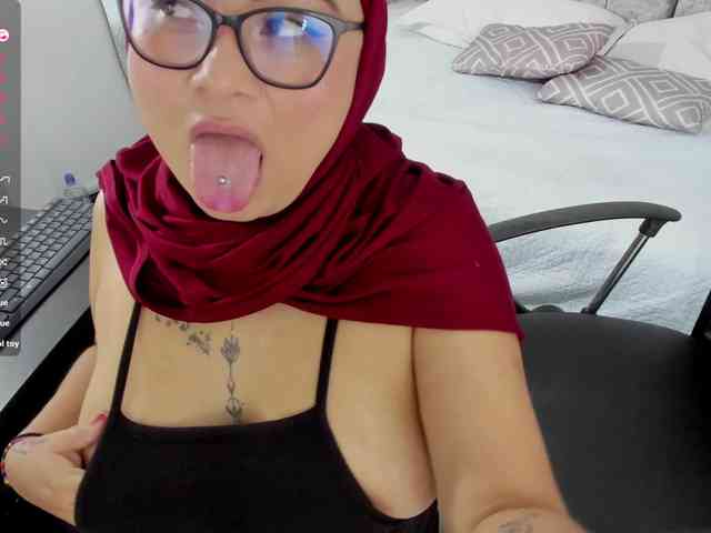 azaharaa webcam