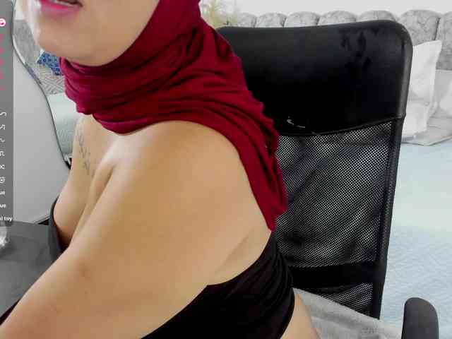 azaharaa webcam