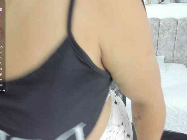 azaharaa webcam