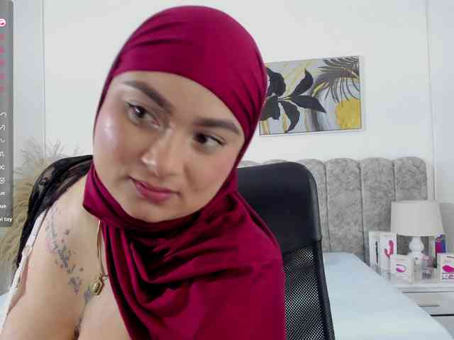azaharaa webcam