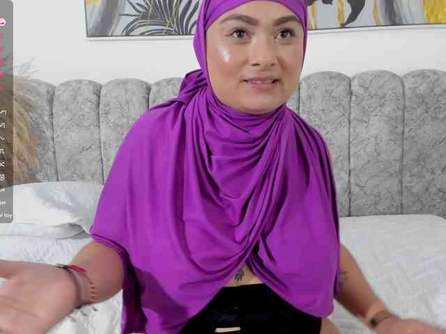 azaharaa webcam
