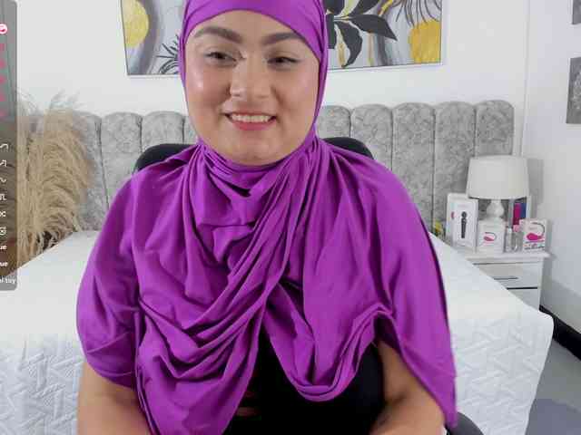 azaharaa webcam