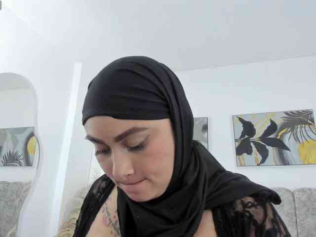 azaharaa webcam