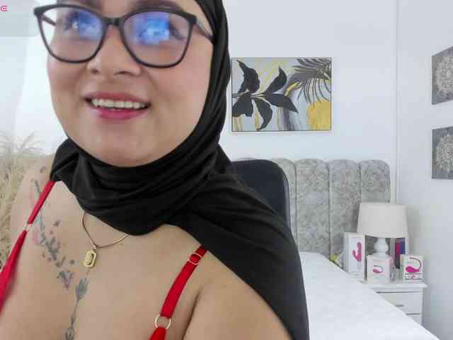 azaharaa webcam