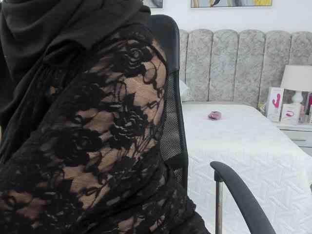 azaharaa webcam